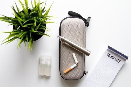 Neueste Studie zu jednorázové e-cigarety und e zigaretten tabak geschmack mit Fokus auf Aromen, Risiken und Kaufempfehlungen