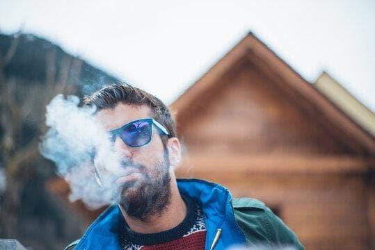 Vape Shop Guide zu vapes und e zigaretten – Neuheiten, Tipps zur Auswahl und sichere Dampfgewohnheiten