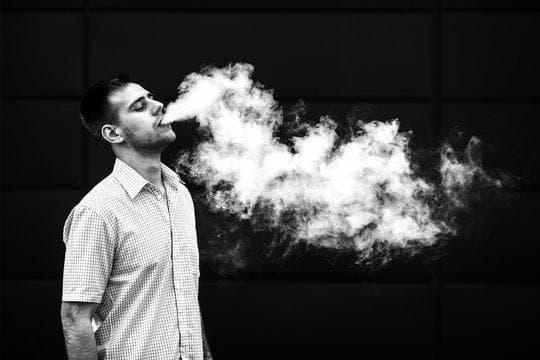 poker Strategien und poker Freizeitspaß mit e zigaretten vapes Trends und Tipps für Genießer