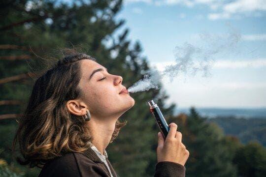 Vape Shop Guide zu vapes und e zigaretten – Neuheiten, Tipps zur Auswahl und sichere Dampfgewohnheiten