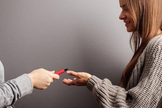 Papieros elektroniczny für Anfänger und Profis e Shisha oder zigarette im Vergleich entdecken